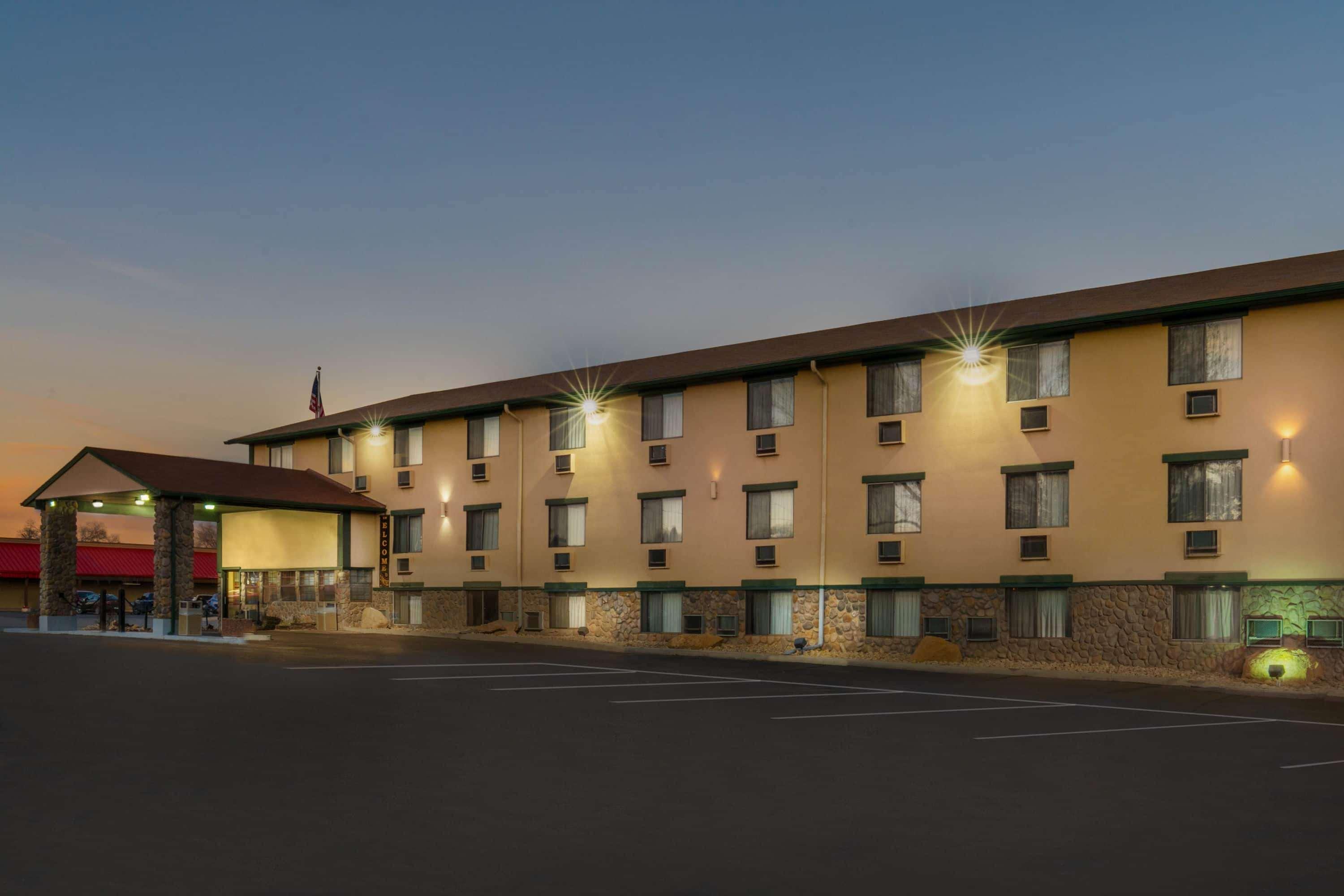Super 8 by Wyndham Cortez/Mesa Verde Area Eksteriør bilde